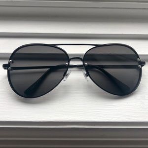Nordstrom Aviator sunglasses 😎